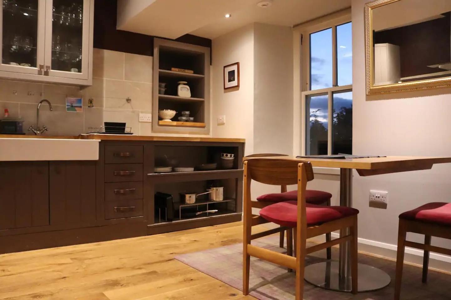Unique Highland Apartment Inverness Bagian luar foto