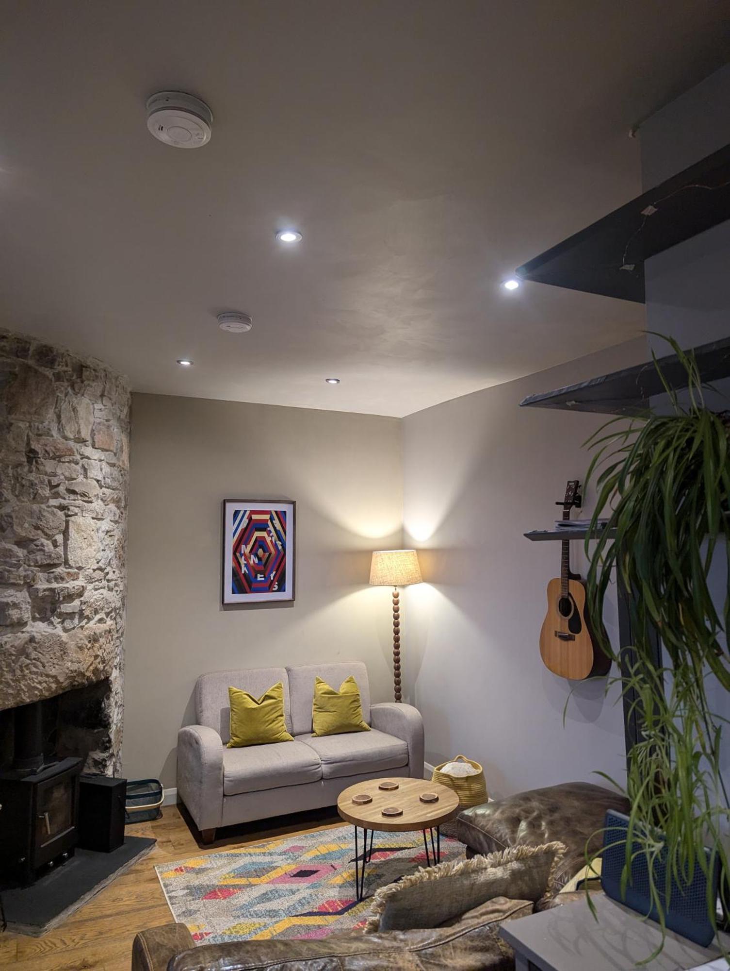 Unique Highland Apartment Inverness Bagian luar foto